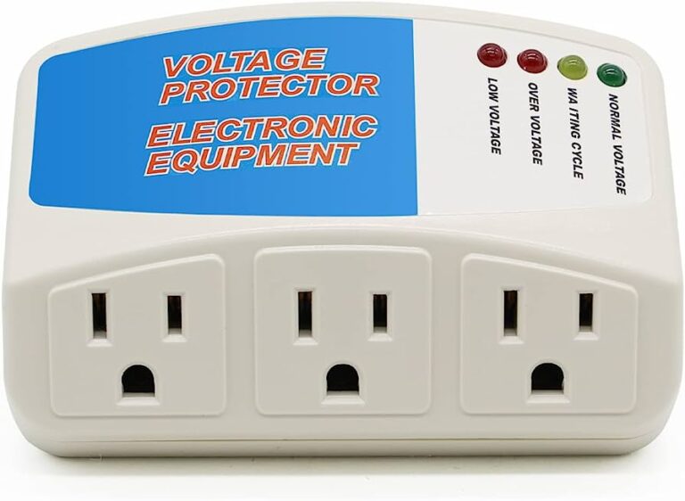 Cómo proteger tus dispositivos electrónicos de sobretensiones y picos de corriente.